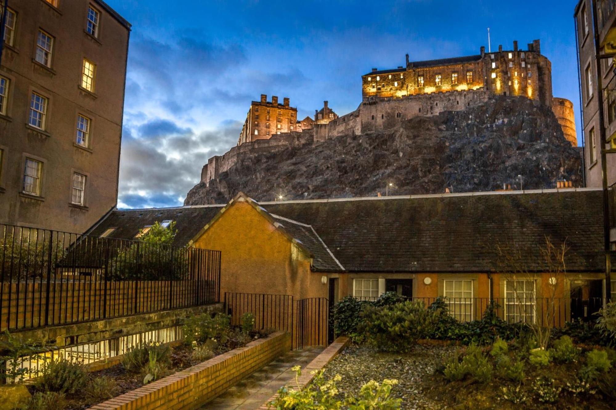 Castle View&Grassmarket Studio Flat With Luxury Bathroom Edinburgh Exterior photo